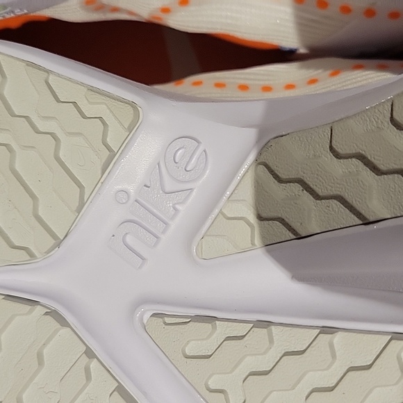 New in Box: NIKE Star Runner 4 NN SE (GS) - Picture 7 of 10